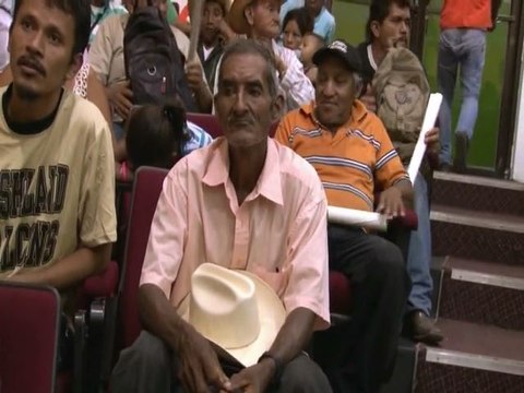 Obreros campesinos piden respeto a sus derechos