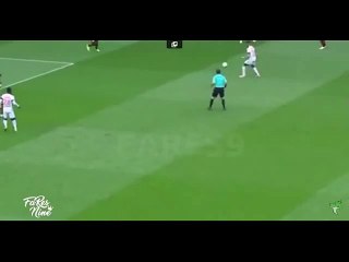 beau dribble de Boudebouz sur Bensebaini