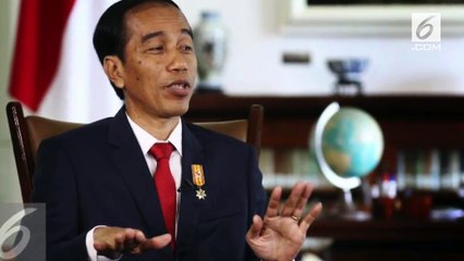 Ketika Jokowi Bikin Histeris Ibu ibu di Ternate