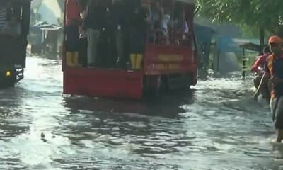 Banjir Rendam Permukiman dan Tutup Akses Jalan