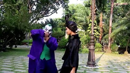 (4)_ELSA vs PINK SPIDERGIRL WEDDING BATTLE Over Spiderman - Fun Superhero Movie in Real Life