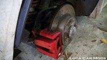 Replacing the Rear Brake Discs & Pads On A Abarth 5 Esseesse