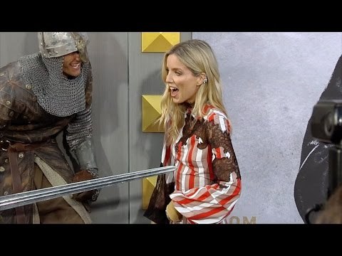 Annabelle Wallis Oops Moment King Arthur: Legend of the Sword Premiere
