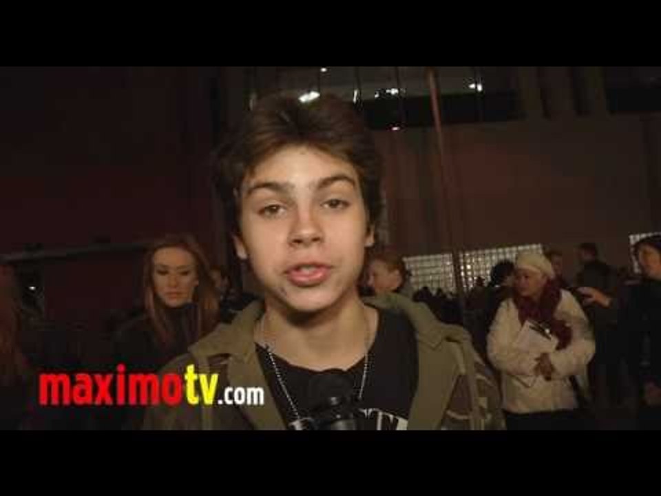 Jake T. Austin Interview 2010 Hollywood Christmas Parade - "My Future Wife is Mila Kunis"