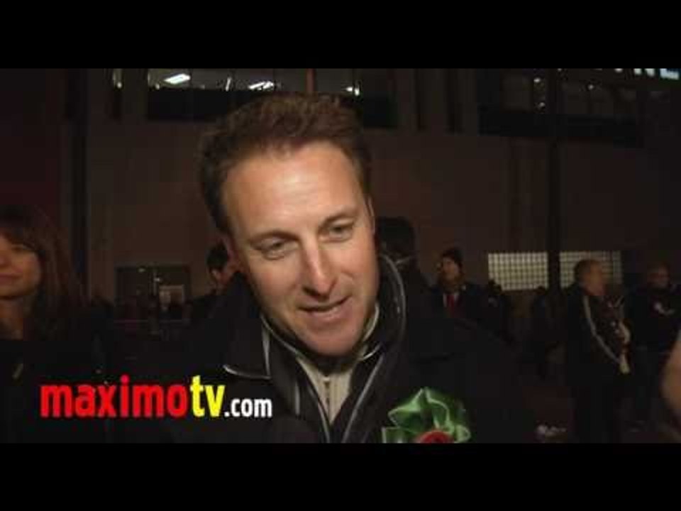Chris Harrison Interview 2010 Hollywood Christmas Parade - The Bachelor
