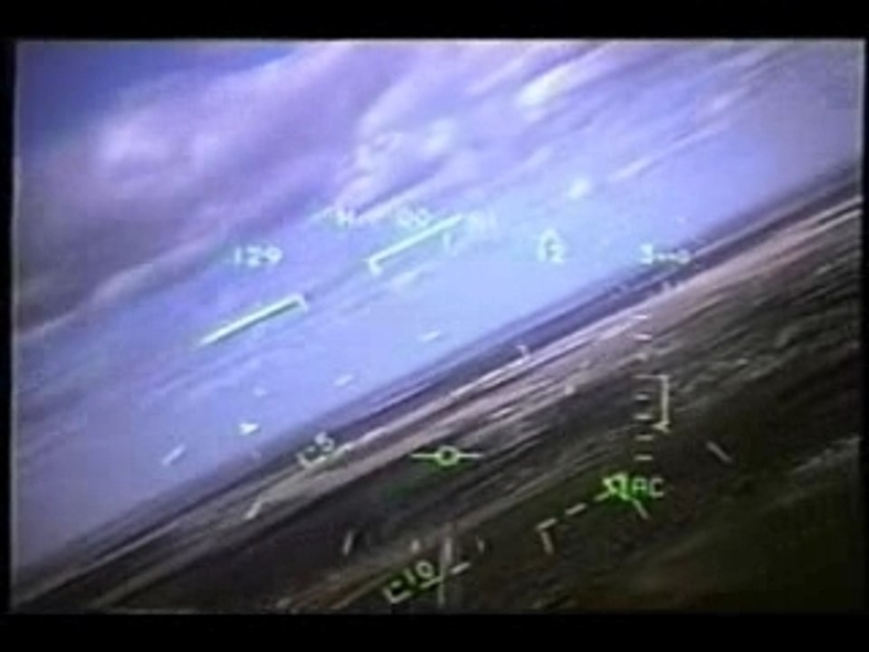 crash hawk après aspiration d'un oiseau