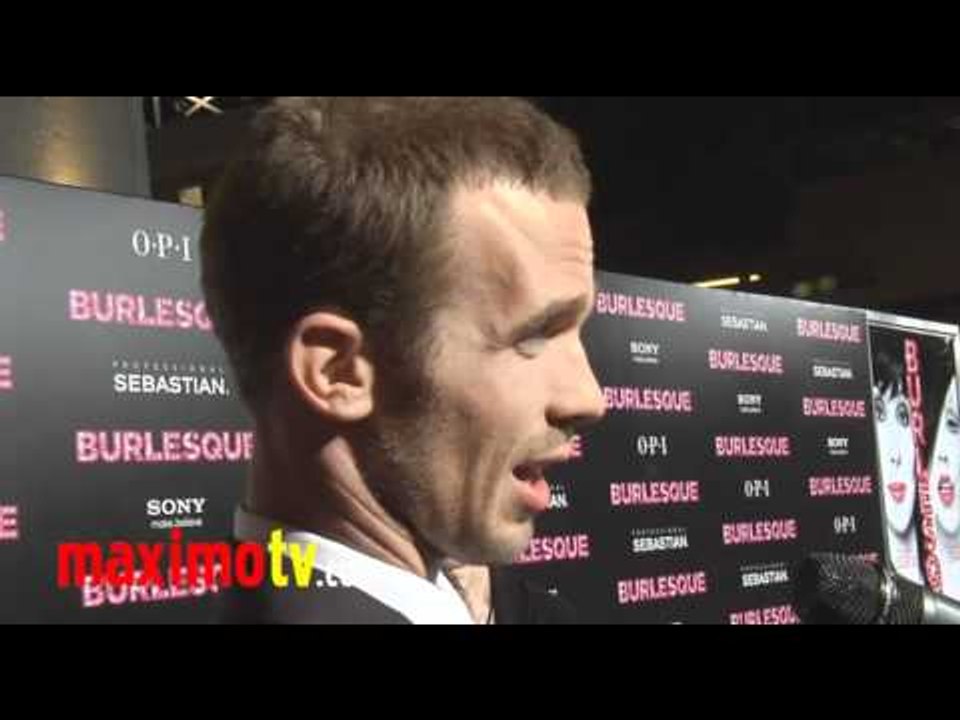 Cher, Christina Aguilera, Julianne Hough "Burlesque" Premiere Arrivals