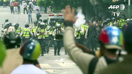 Venezuela : les opposants à nouveau bloqués par les policiers