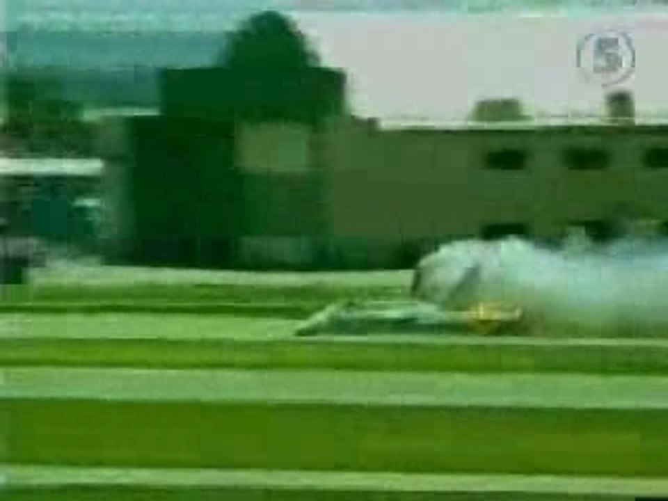 crash F18