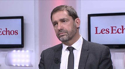 « Pas de privilège accordé à Manuel Valls » (Christophe Castaner, En Marche)