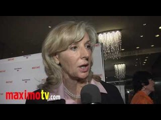 Cynthia Harnisch President and CEO of Inner-City Arts INTERVIEW at "2010 Imagine Gala"