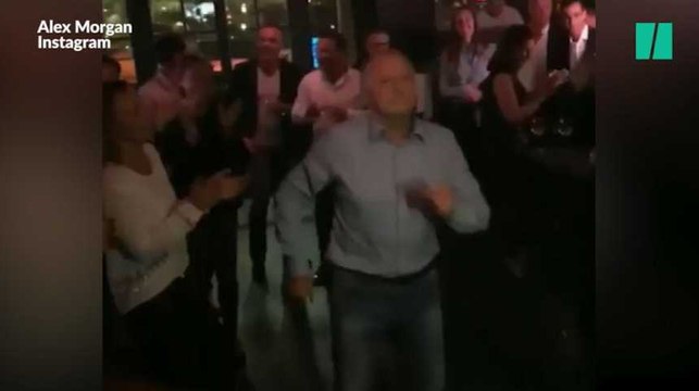 La danse survoltée de Jean-Michel Aulas vaut le détour(nement)