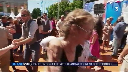 Présidentielle : l'abstention et le vote blanc ont battu des records