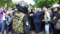 Масова бійка з поліцією в Дніпрі: Побито ветеранів АТО