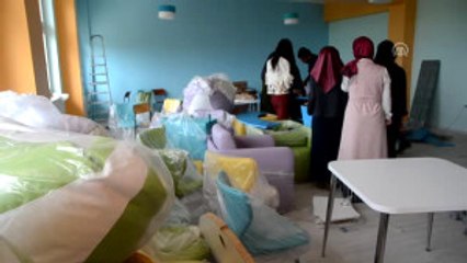 Sosyal Medya Kampanyasıyla Okula Kütüphane