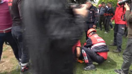 Bolu'da Otomobil Ile Minibüs Çarpıştı: 4 Yaralı