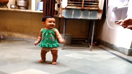 Cute baby dancing - Crazy Baby dance video - Funny Baby Compilation Videos-Kids-Baby Toys Teddyr