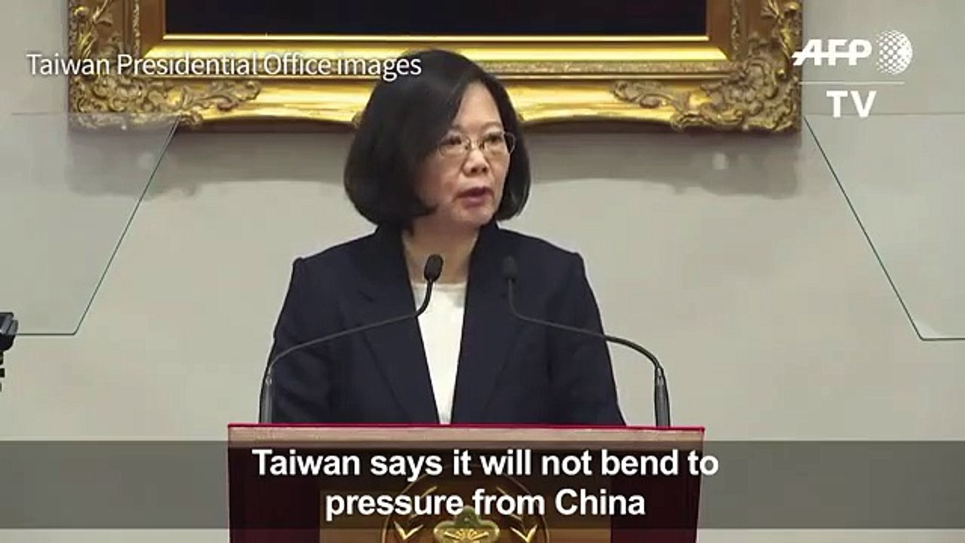 Taiwan says it w to pressure from China