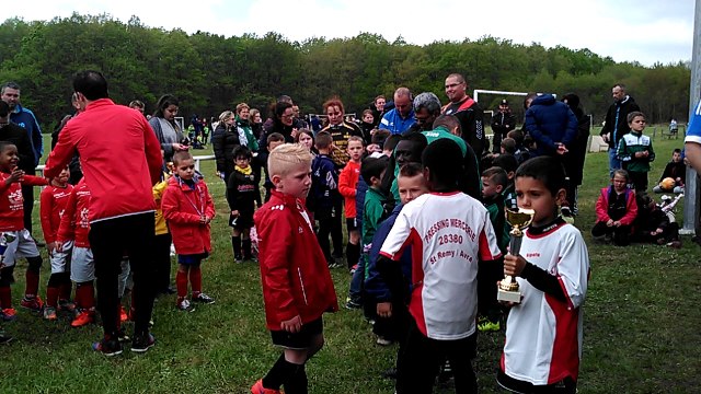 REMISE COUPE PLUS MEDAILLES POUR ESMP U7