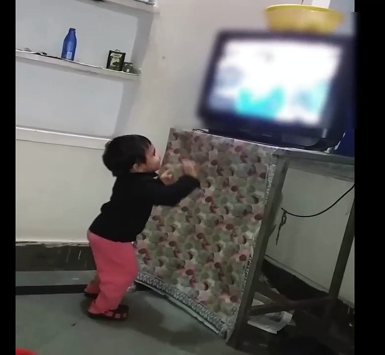 Indian Funny Baby Dance Videos 2017 -Baby & Kids Masti Video