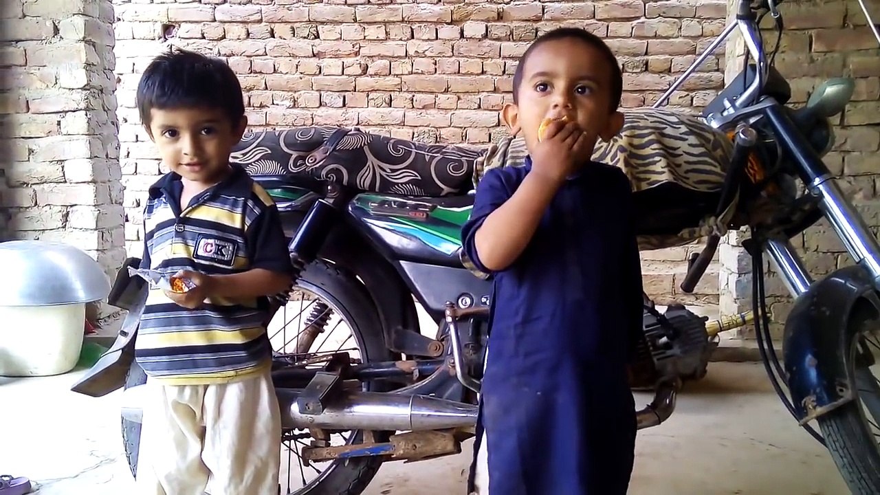 pakistan funny baby