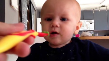 So sad but so funny - Baby hates peas