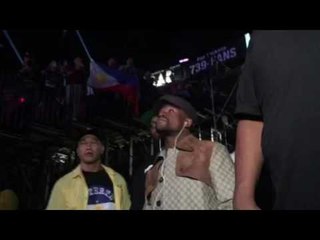 exclusive floyd mayweather arrives at pacquiao vargas fight esnews