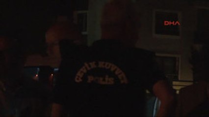 Izmir'de Boş Araziye Eyp Atıldı