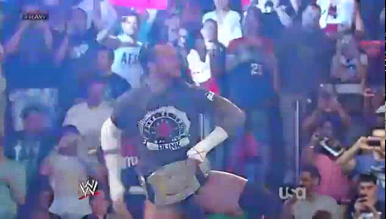 Mark Henry vs Cm Punk WWE Raw April 2nd 2012
