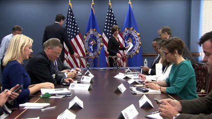 Donald Trump despidió al director del FBI, James Comey