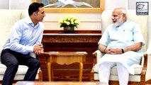 PM Modi Can't Control His Laughter After Knowing Akshay Kumar's Movie Name | LehrenTV
