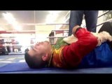 Brandon Rios Working With Ricky Funez on Pushups and abs - esnews boxing