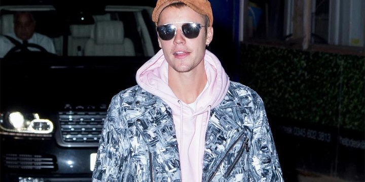 Justin Bieber Arrives At Mumbai Airport - Justin Bieber Concert In India 10 May 2017