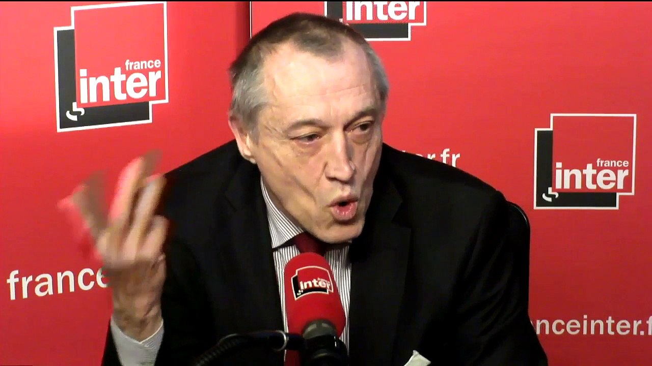 Paul-Marie Coûteaux révèle la vérité sur le plagiat d'un discours de François Fillon par Marine Le Pen