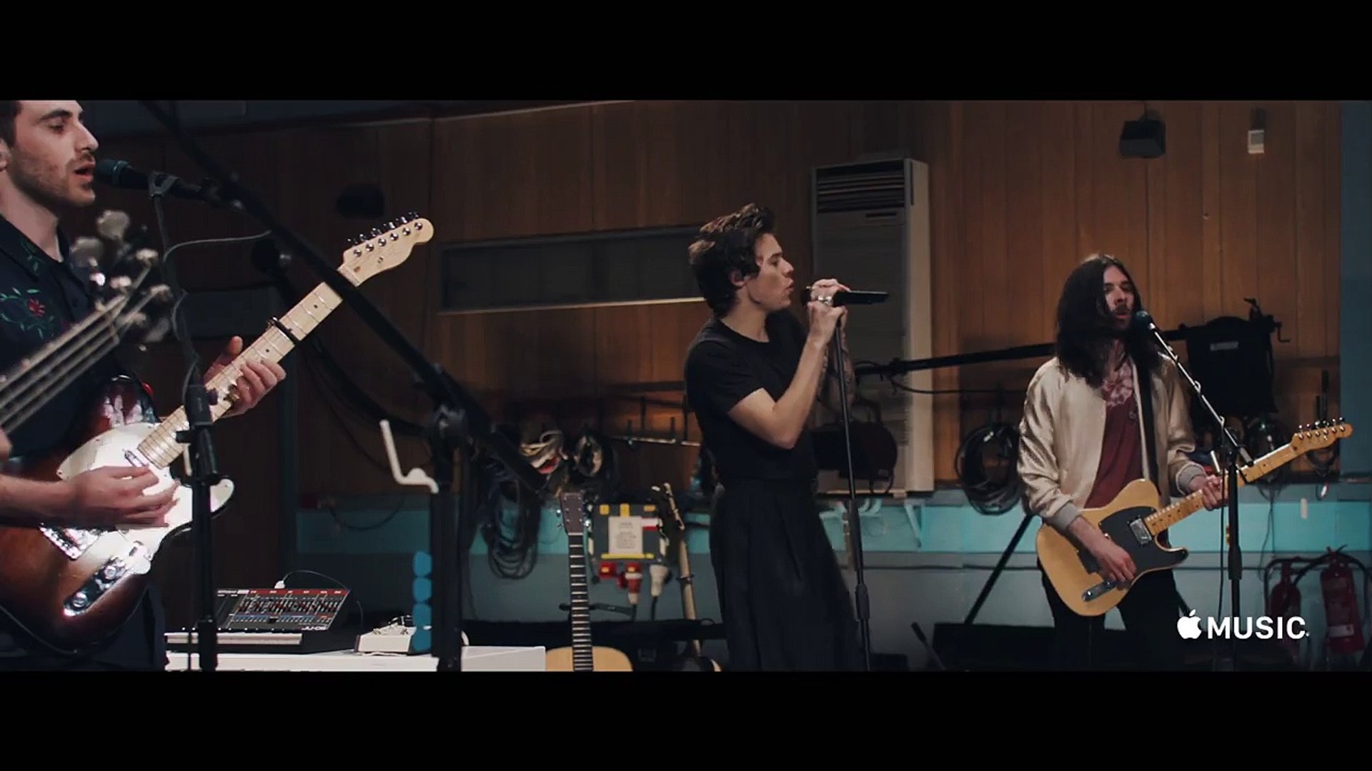 ⁣Apple Music Presents – Harry Styles Behind the Album – Apple