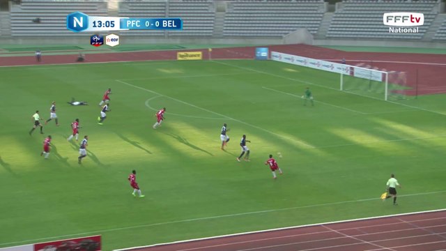 Quelle face à face raté par CISSE ?! La frappe passe complètement au dessus.