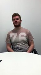 On est resté là en admiration à regarder les gens regarder notre ananas !