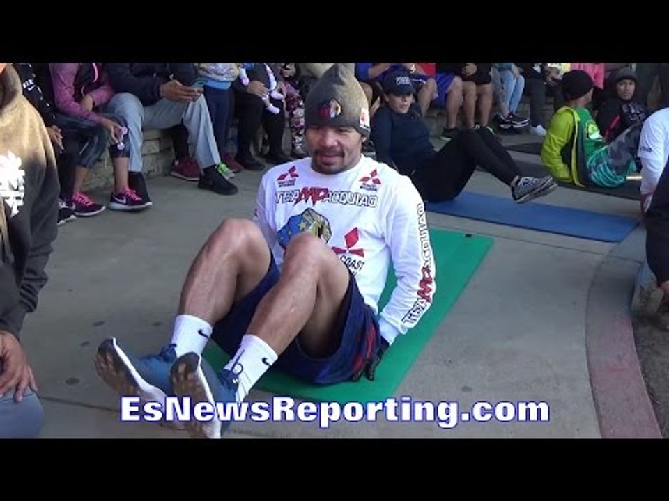 MANNY PACQUIAO KNOWN FOR HIS CHISELED ABS; MAKES SIT-UP/CRUNCHES ROUTINE LOOK EASY - EsNews Boxing