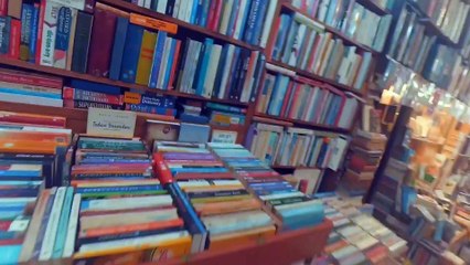 İstiklaldeyiz taksim istanbul travel book store