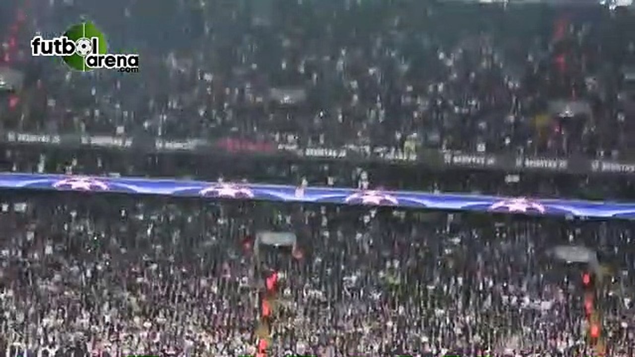 42,000 AMAZING Besiktas fans after the first minute