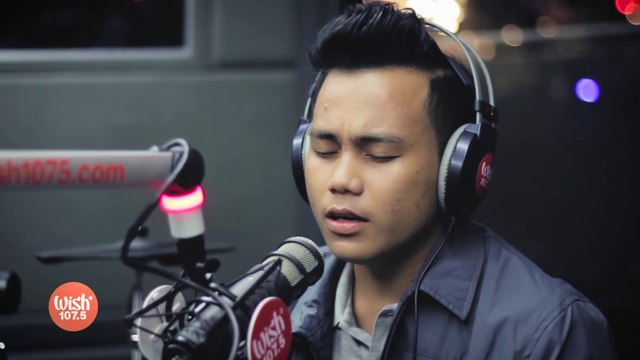 Noven Belleza performs _Open Arms_ (Journey) LIVE on Wish 107.5 Bus