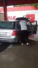 "Dubinsko" čišćenje automobila u Srbiji