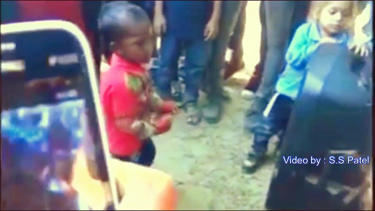 पुर्व पश्चिम रेल गितमा यो सानो भाईको बबाल डाँन्स || Purba Paschim Rail || Awesome Dance by child