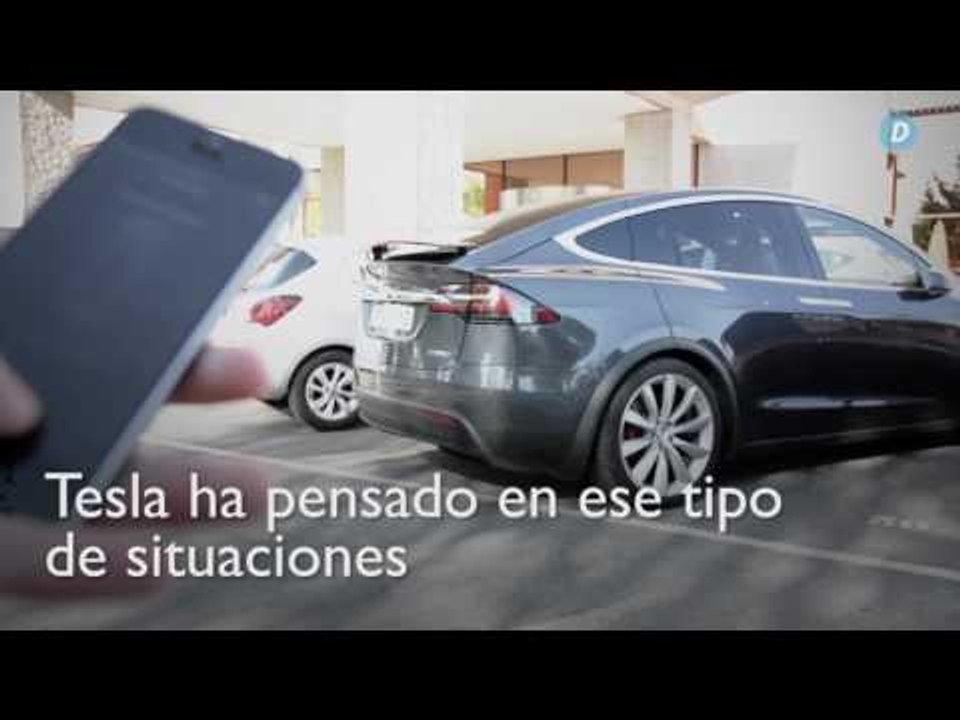 Tesla Model X: Movimiento remoto desde el movil |Diariomotor