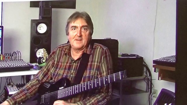Allan Holdsworth about action & “Flying in the dark” vs luthiers who do listen to the guitar players