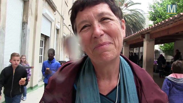 Solidarité de l'école des Accoules à Marseille pour une famille roms