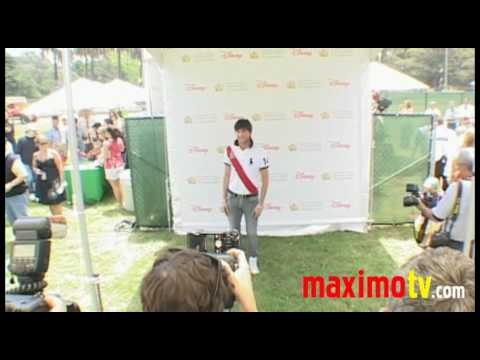 Evan Lysacek (DWTS) Arrives at A Time For Heroes Celebrity Picnic June 13, 2010