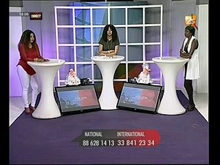 Regardez la réaction de Aicha et Ya Awa