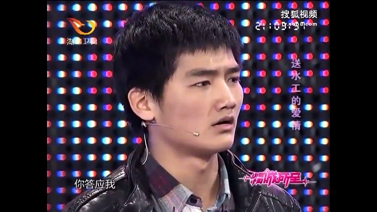 前男友用钱买通现男友对付自己 男子太嚣张现场乱了