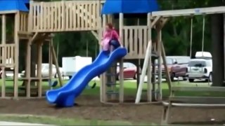 baby-kids-fails-2015-funny-baby-fail-hour-compilation-7